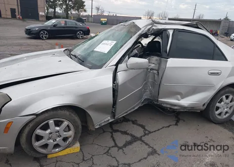 2005 Cadillac Cts Standard z USA, uszkodzony, nr VIN 1G6DP567050129025